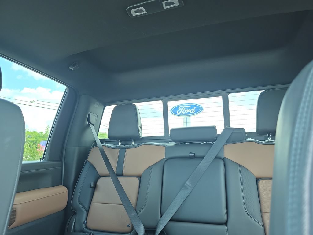 Used 2023 Chevrolet Silverado 2500 High Country w/ Z71 Off-Road Package AWD/4WD image 30