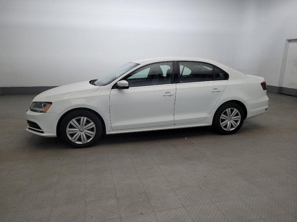 Used 2017 Volkswagen Jetta S image 2