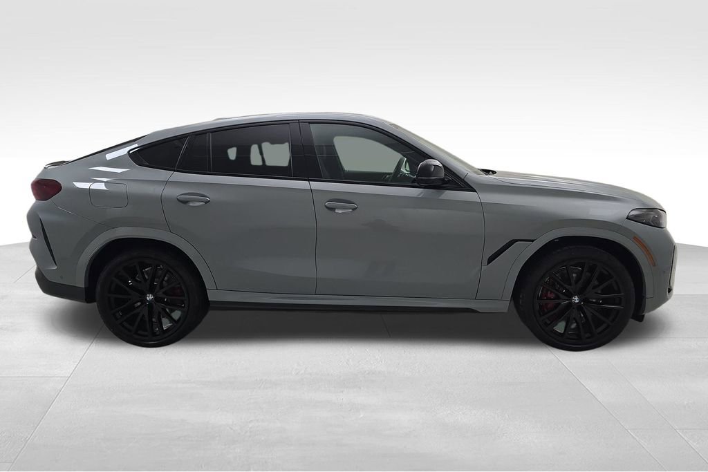 New 2026 BMW X6 M60i image 10