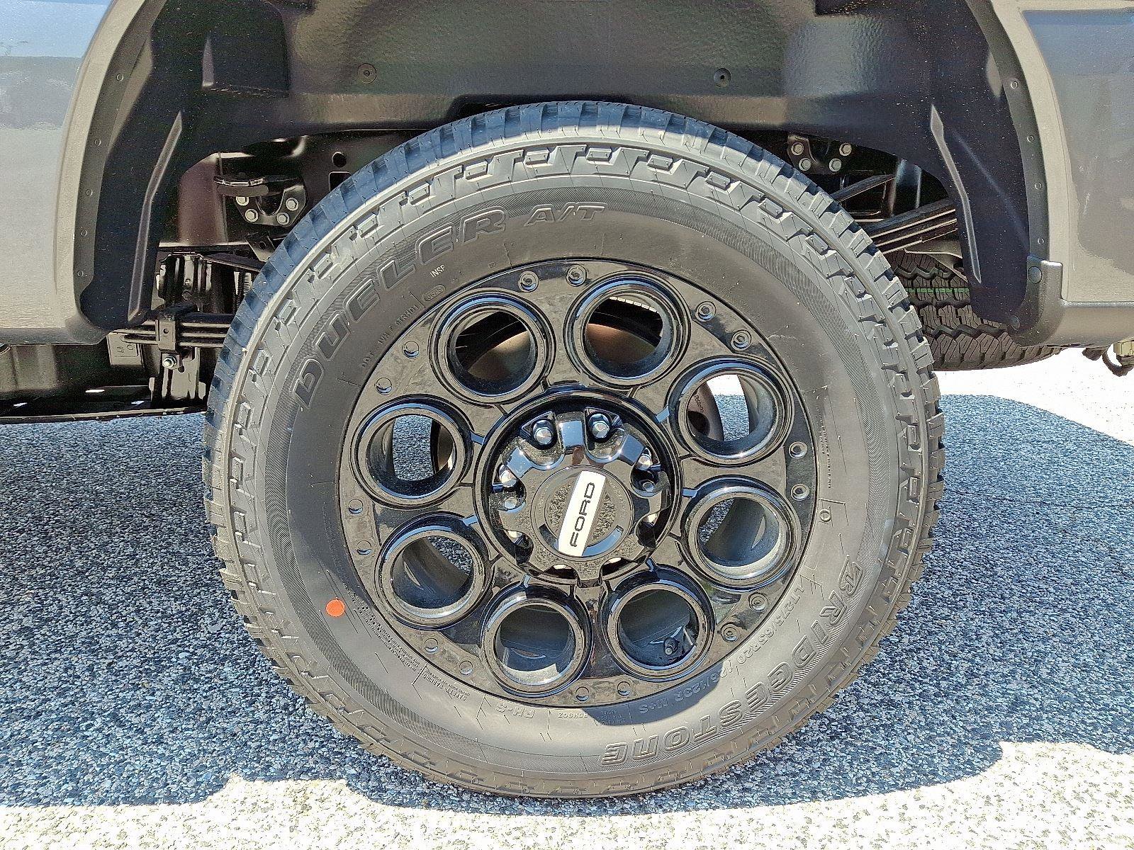 New 2025 Ford F350 Lariat w/ Lariat Ultimate Package image 5