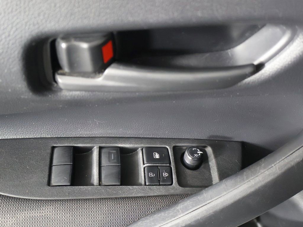 Used 2023 Toyota Corolla LE image 28