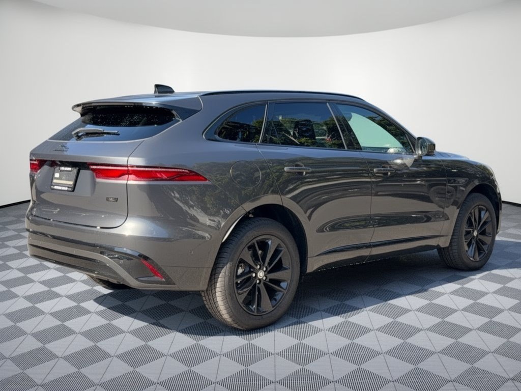 New 2026 Jaguar F-PACE R-Dynamic S AWD/4WD image 9