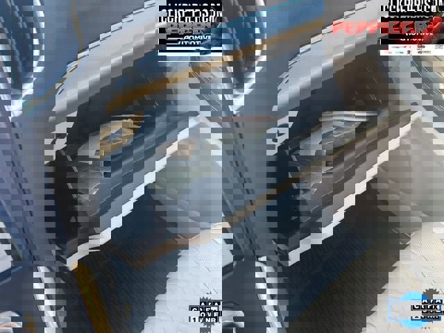 Used 2024 Ford Edge Titanium w/ Titanium Elite Package image 17