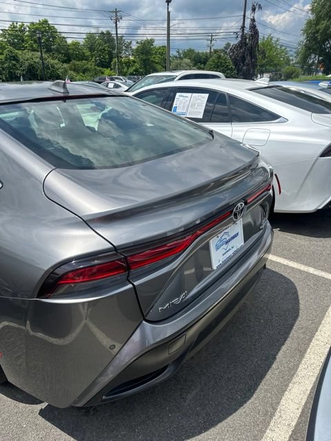 Used 2023 Toyota Mirai w/ Advanced Technology Package RWD image 7