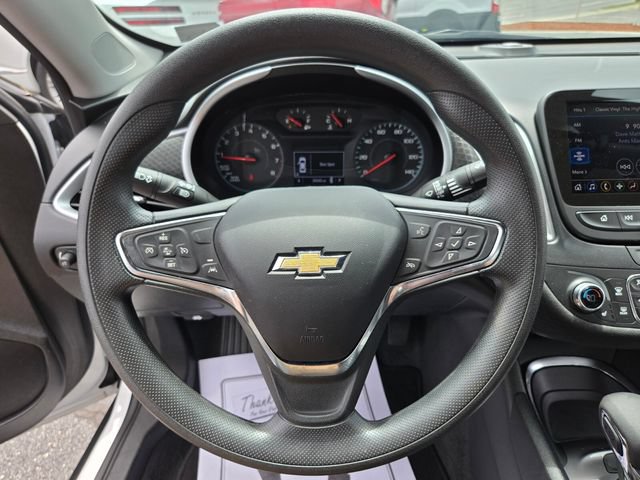 Used 2023 Chevrolet Malibu LT FWD image 36