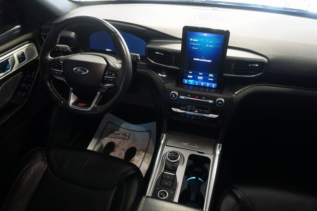 Used 2020 Ford Explorer ST w/ Premium Technology Package image 32