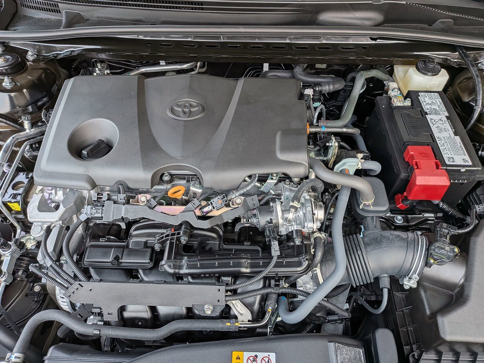 Used 2024 Toyota Camry SE w/ Convenience Package image 6