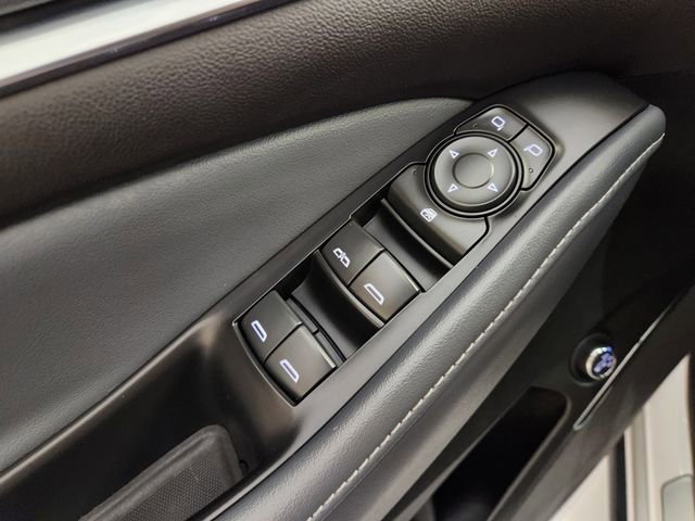 Used 2022 Buick Enclave Essence w/ Trailering Package, 5000 lbs. FWD image 23