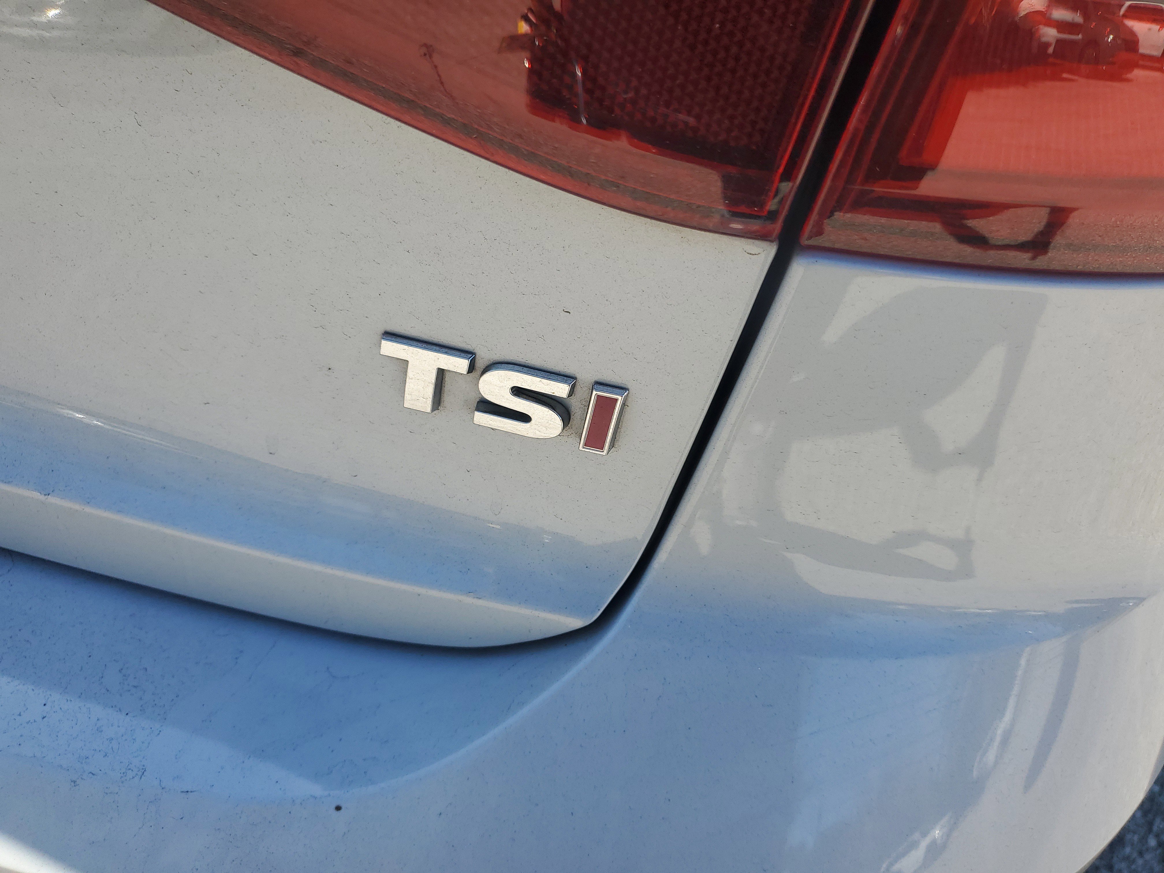 Used 2017 Volkswagen Jetta S image 6