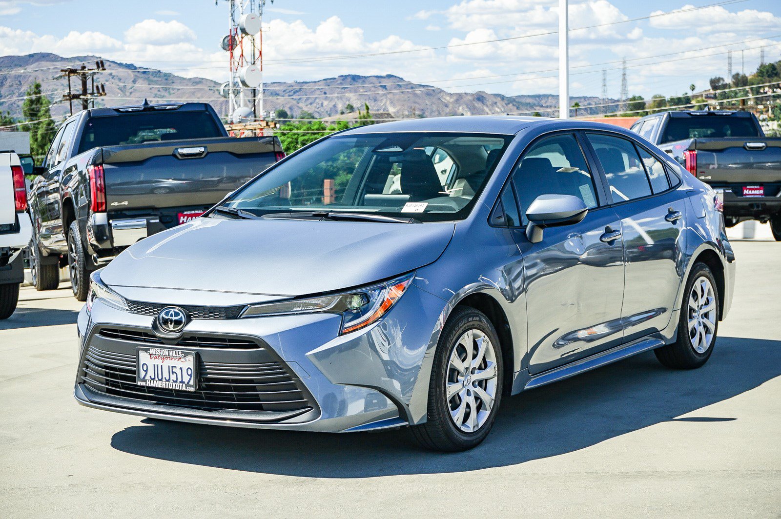 Certified 2024 Toyota Corolla LE FWD image 3