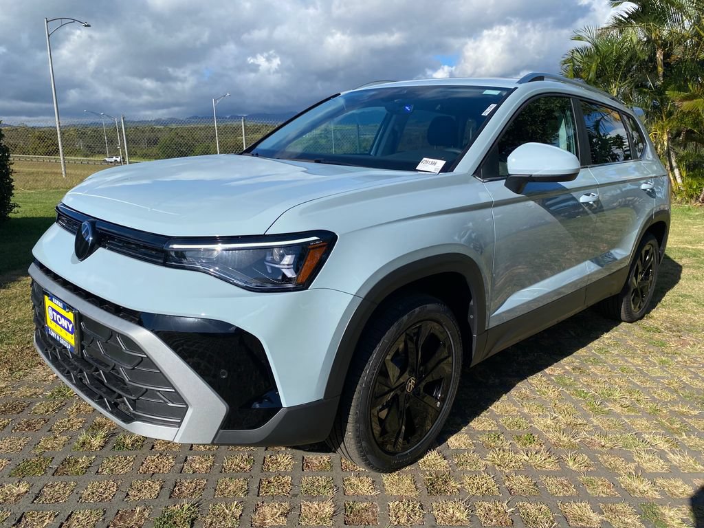 New 2026 Volkswagen Taos SE FWD image 21