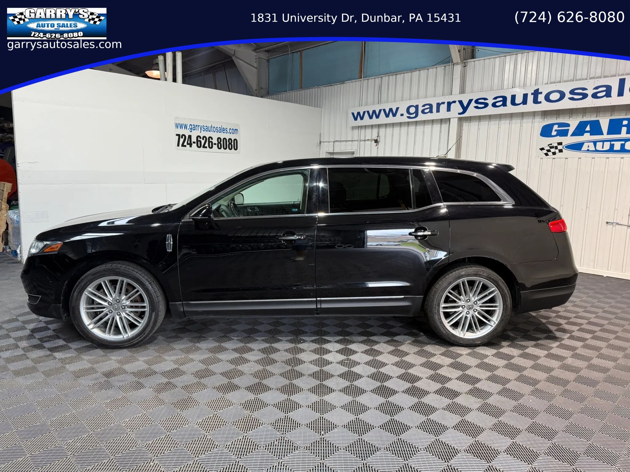 Used 2018 Lincoln MKT AWD image 8