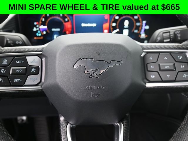Used 2025 Ford Mustang Premium image 4