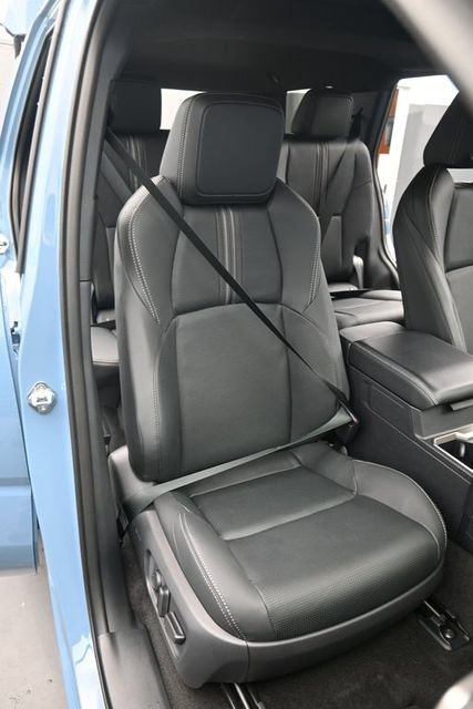 New 2026 Toyota 4Runner Limited AWD/4WD image 16