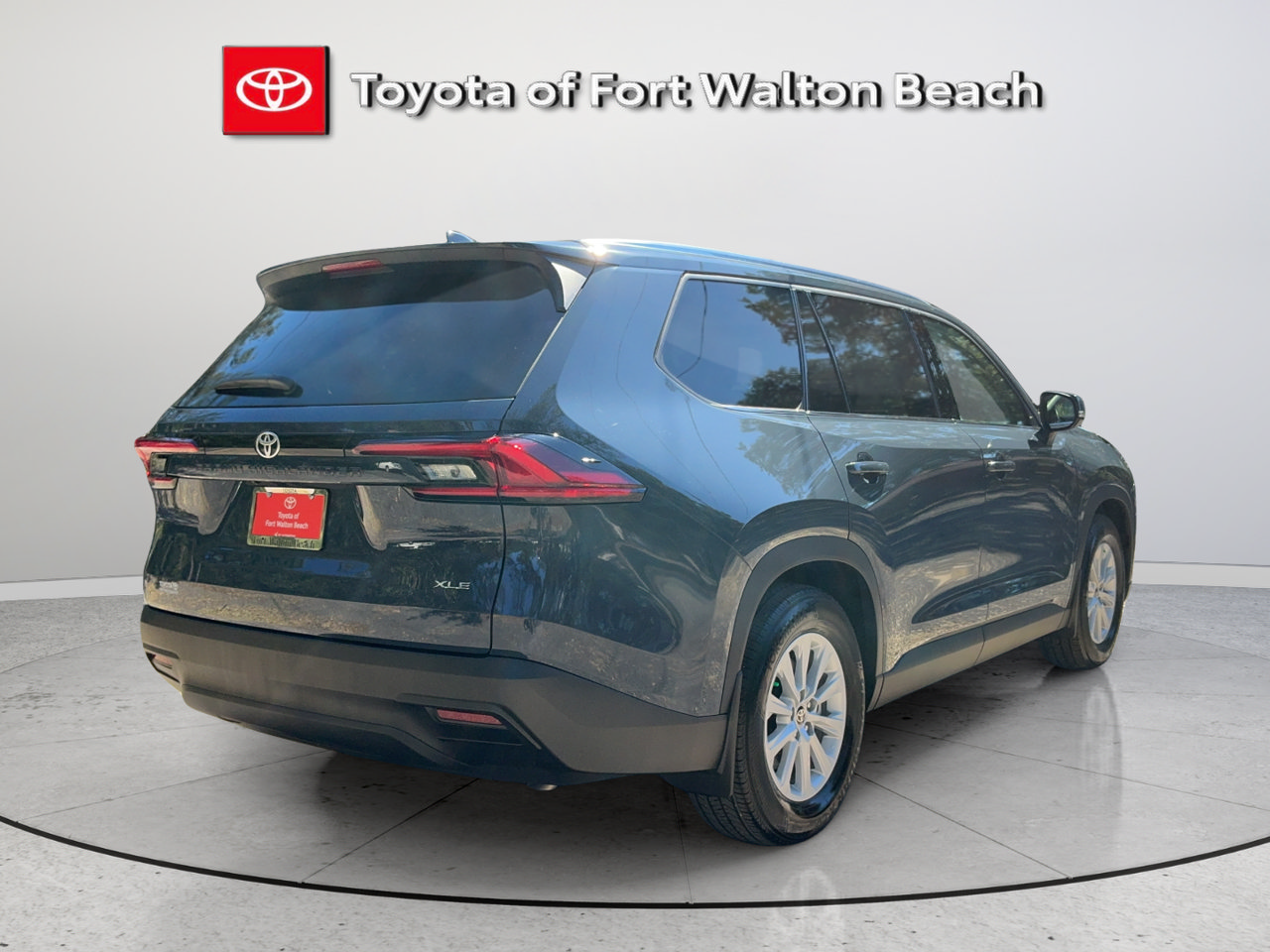 Used 2025 Toyota Grand Highlander FWD image 6