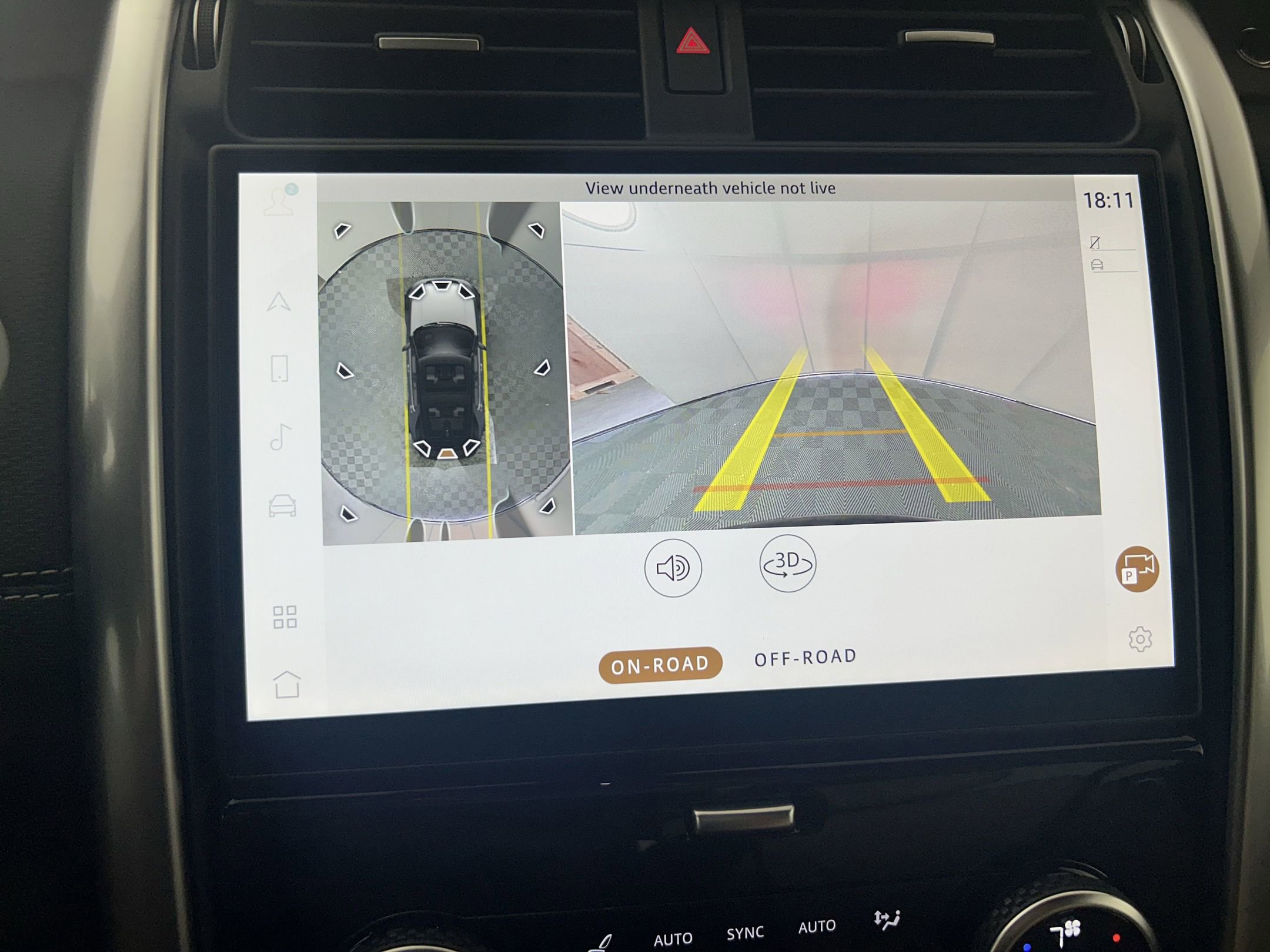 New 2025 Land Rover Discovery Dynamic SE image 23