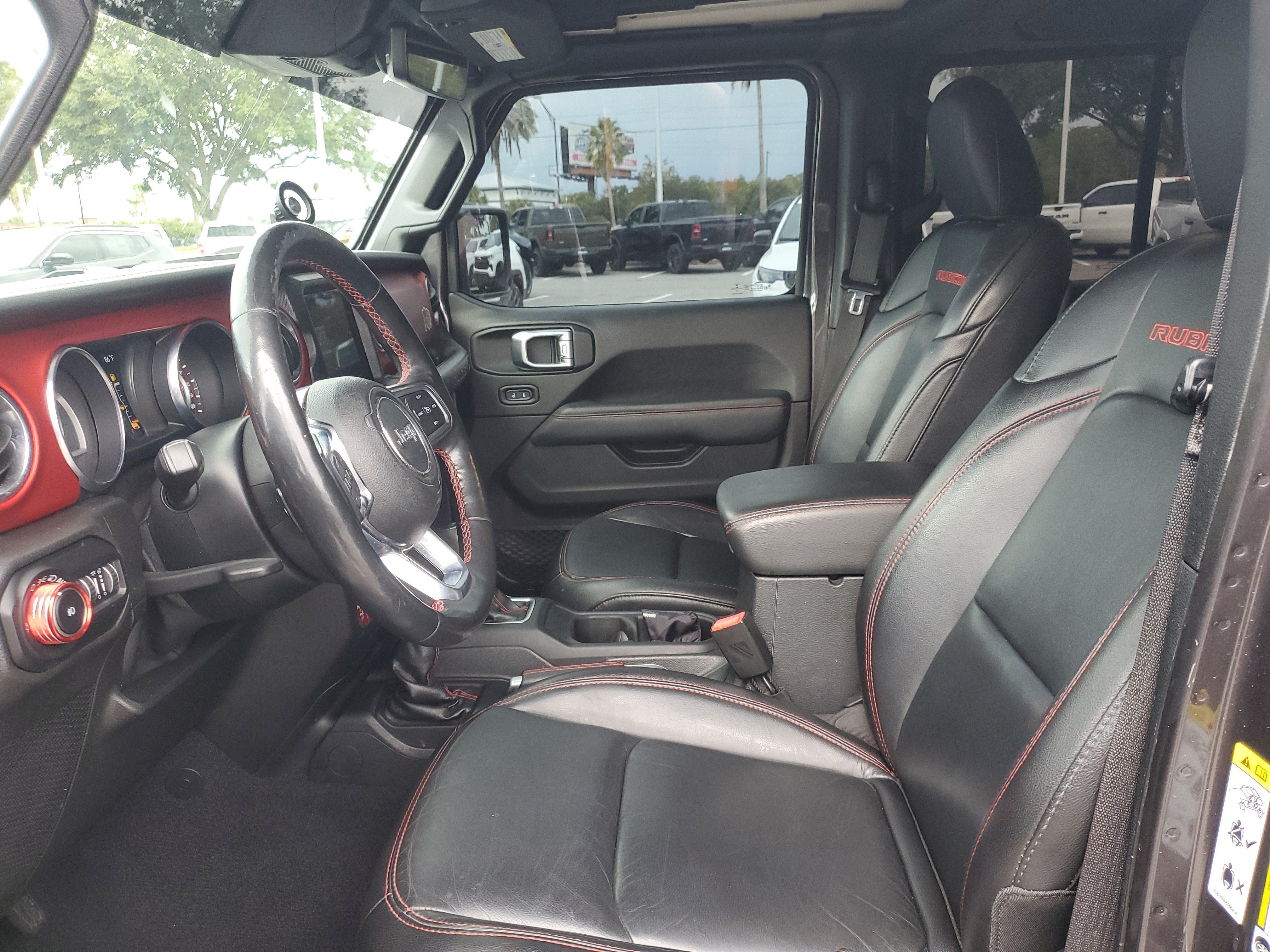 Used 2019 Jeep Wrangler Unlimited Rubicon AWD/4WD image 14