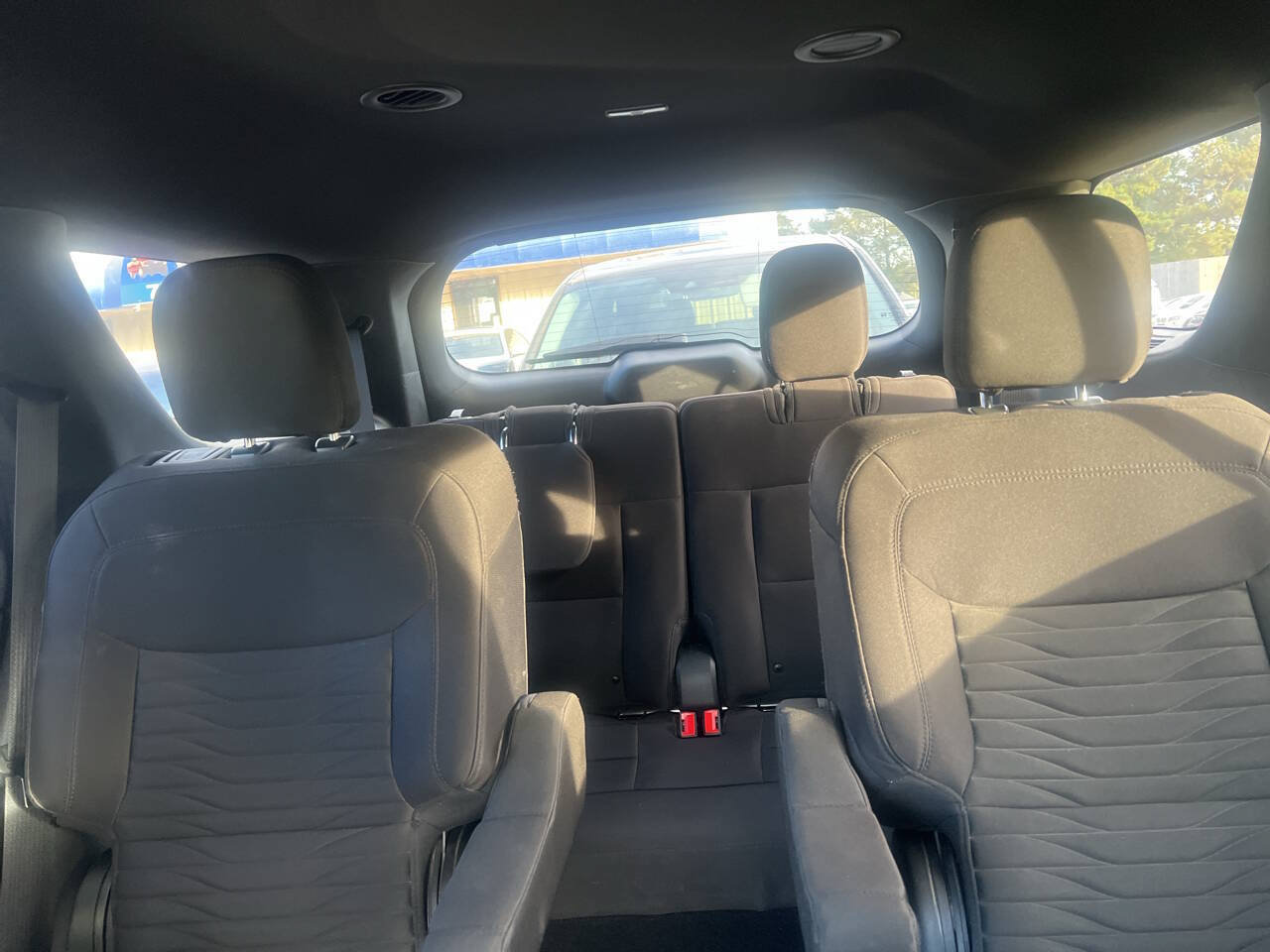 Used 2020 Ford Explorer XLT RWD image 19
