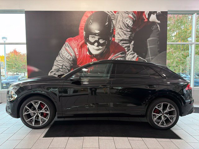 Used 2023 Audi SQ8 Prestige w/ Prestige Package AWD/4WD image 2