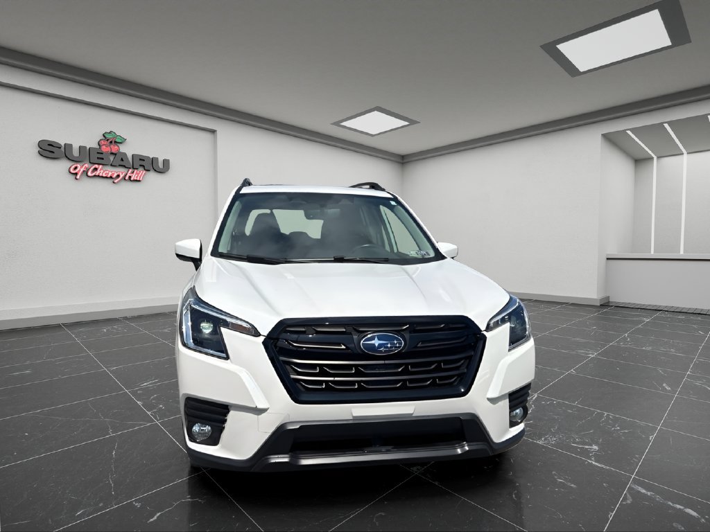 Certified 2023 Subaru Forester Premium AWD/4WD image 3