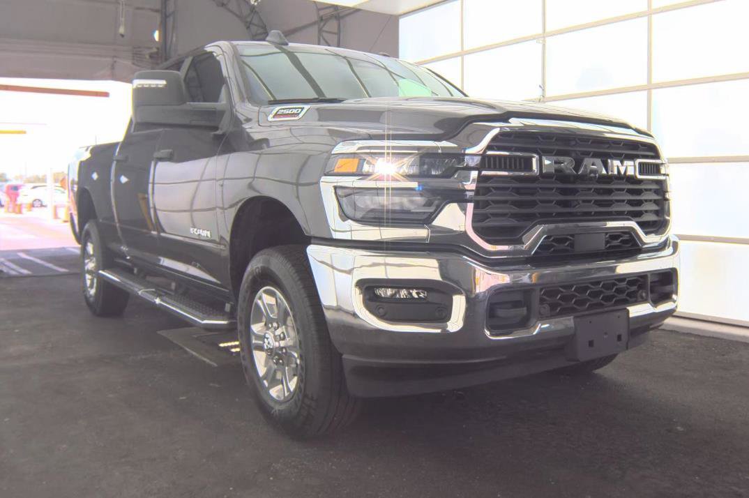 Used 2026 RAM 2500 Big Horn AWD/4WD image 15