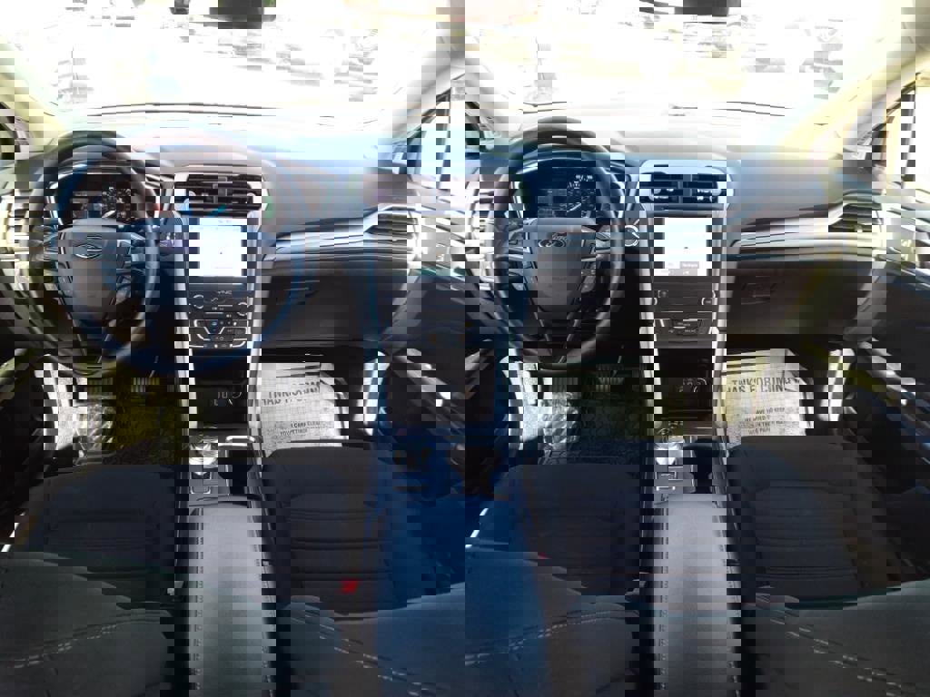 Used 2020 Ford Fusion SE image 14