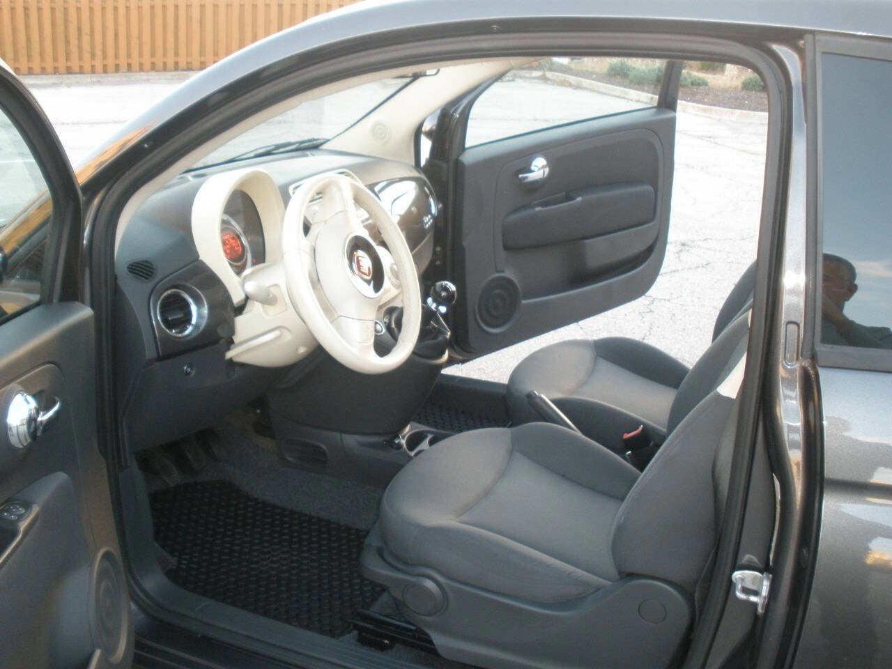 Used 2014 FIAT 500 Pop image 24