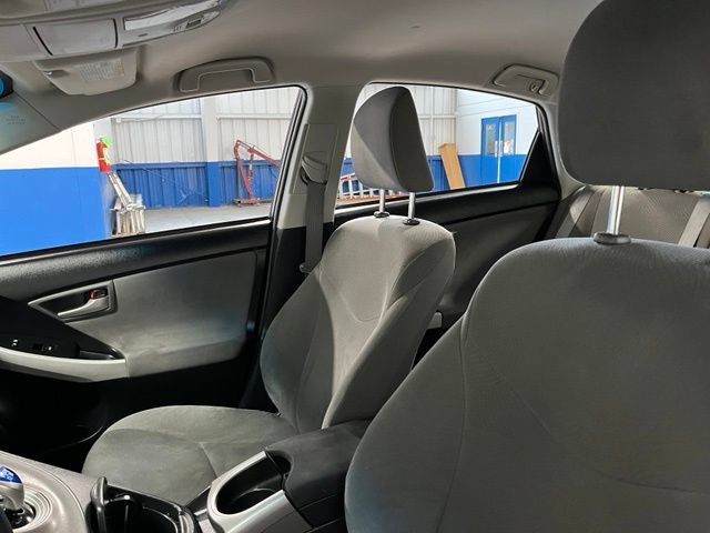 Used 2015 Toyota Prius Three FWD image 23