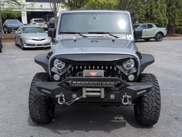 Used 2016 Jeep Wrangler Rubicon w/ Power Convenience Group image 2