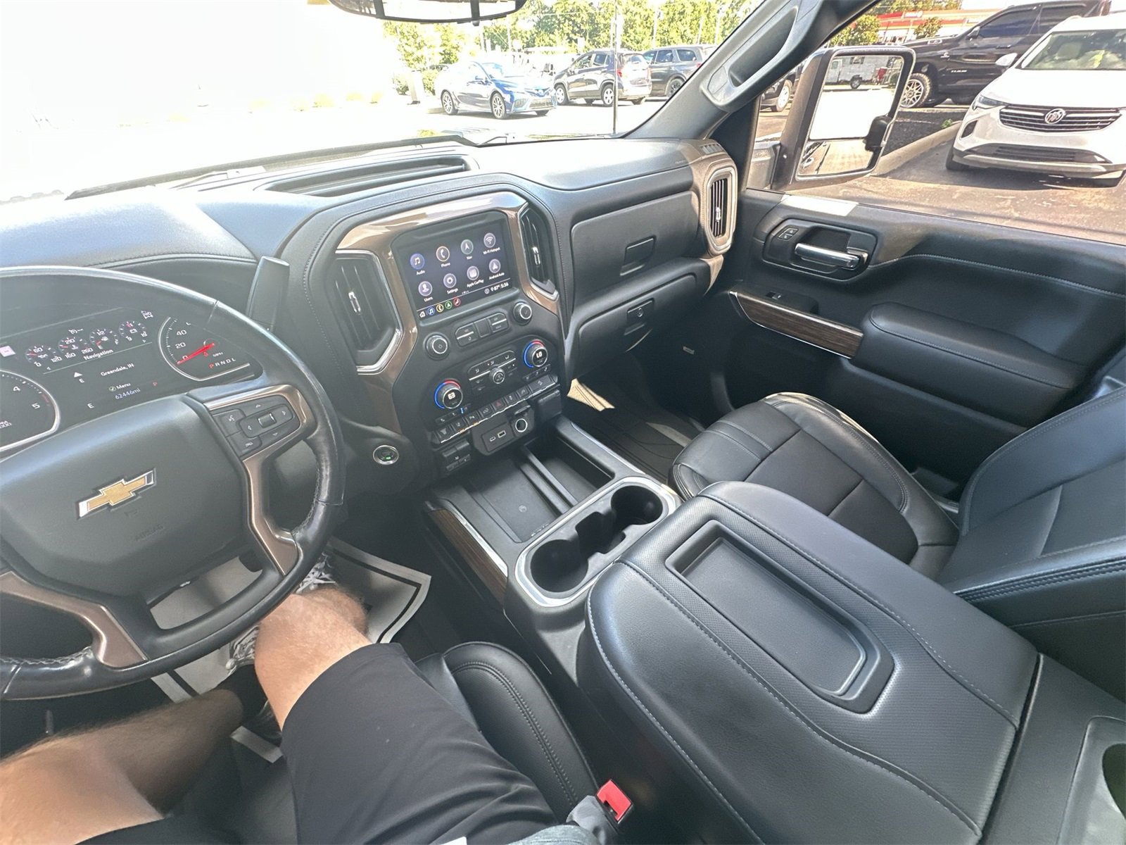 Used 2020 Chevrolet Silverado 2500 High Country w/ Z71 Off-Road Package image 16