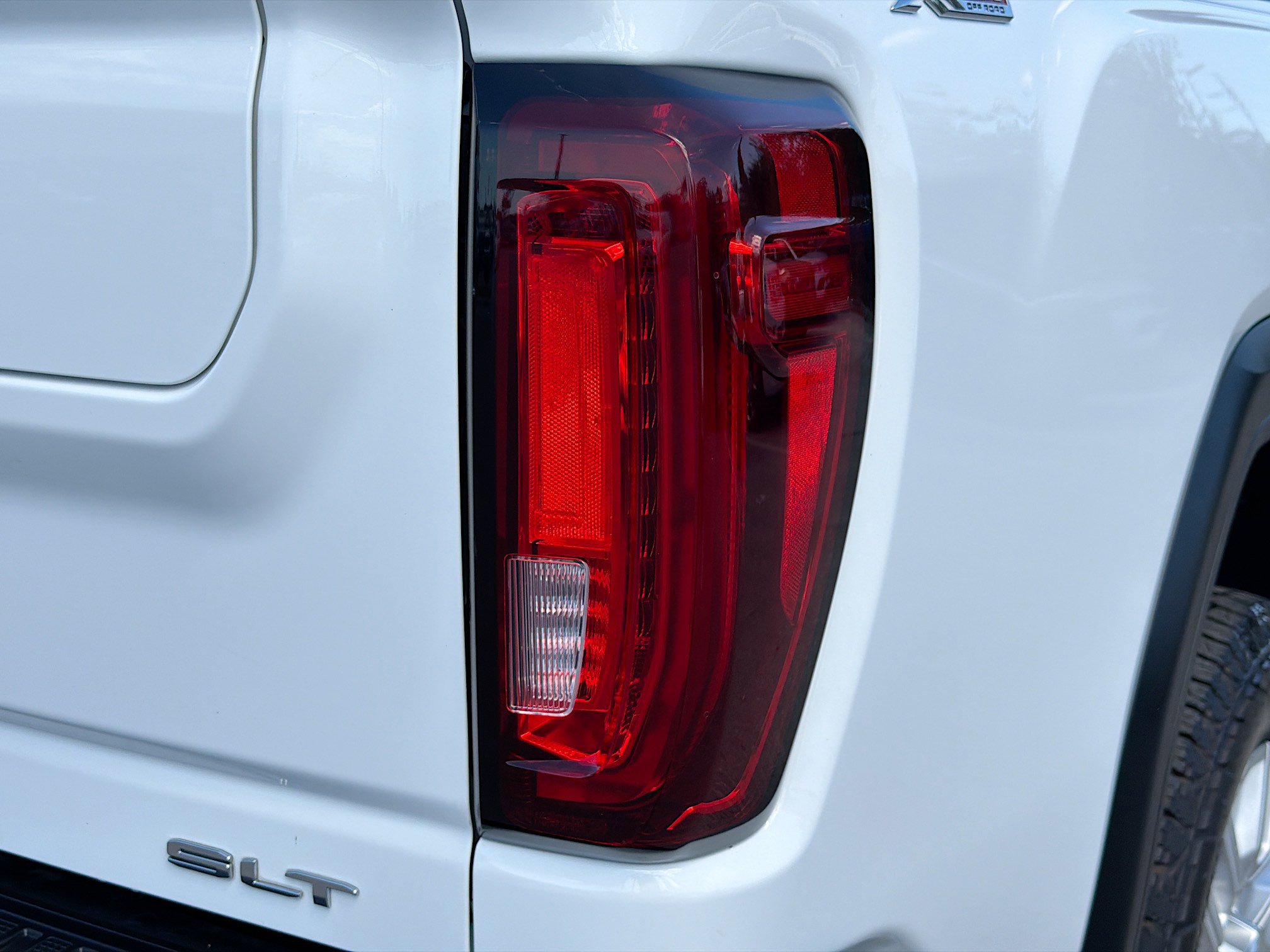 Used 2022 GMC Sierra 2500 SLT image 10