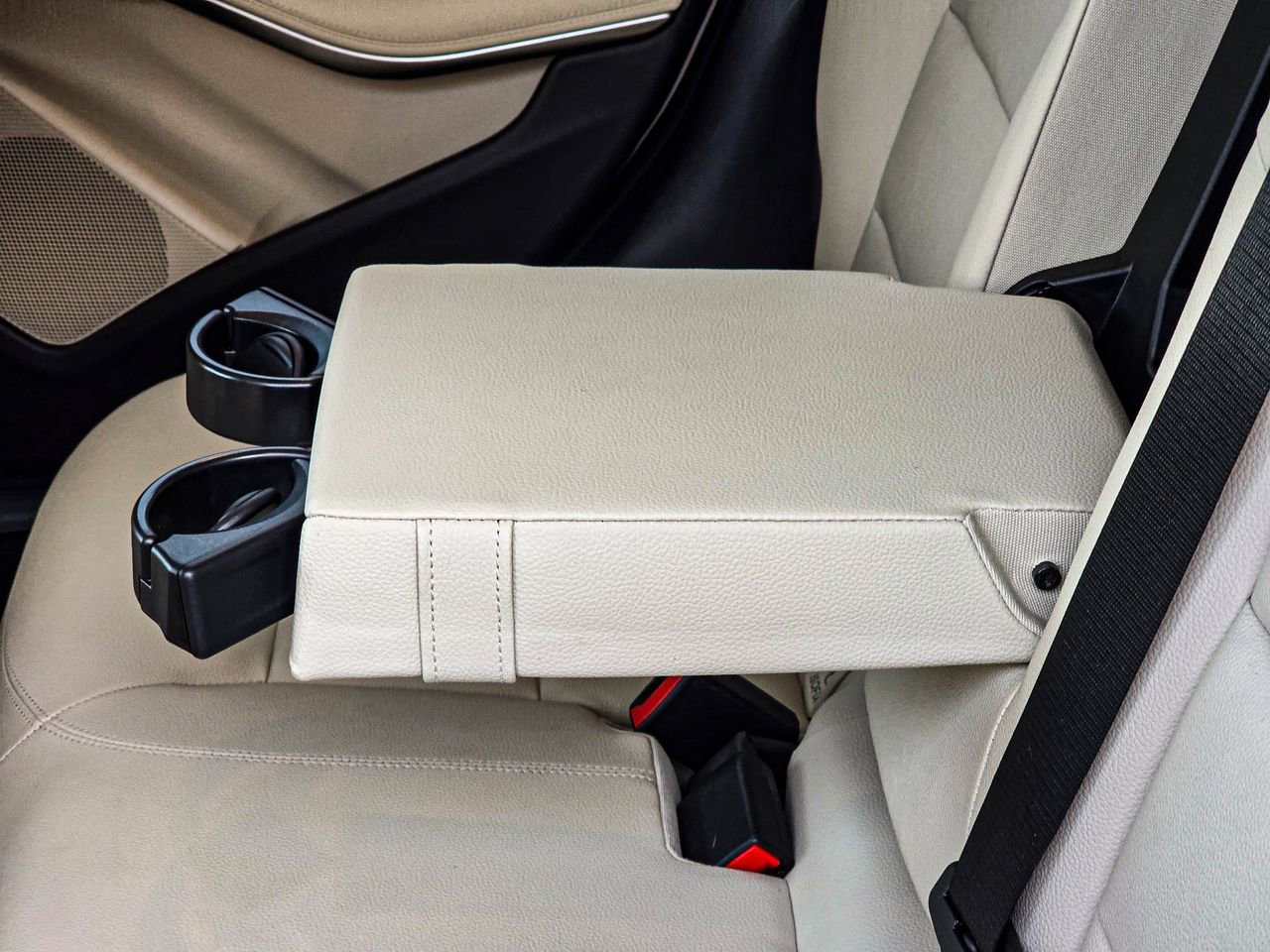 Used 2018 Mercedes-Benz GLA 250 image 33