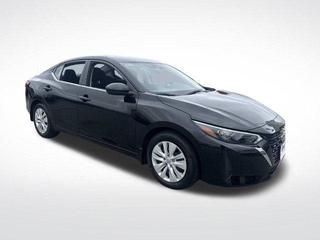 Used 2025 Nissan Sentra S FWD image 8