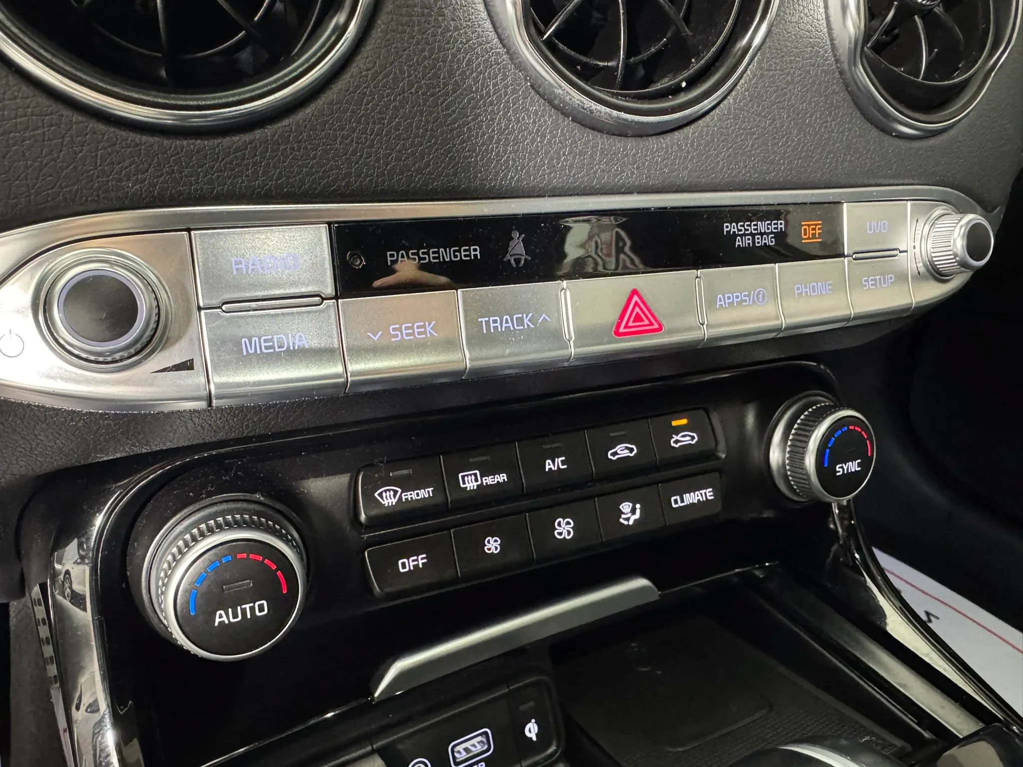 Used 2021 Kia Stinger GT-Line RWD image 21