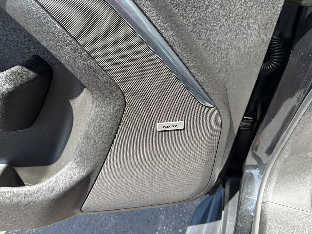 Used 2025 GMC Yukon Denali AWD/4WD image 27