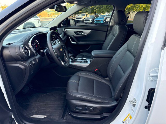 Used 2024 Chevrolet Blazer LT w/ Midnight/Sport Edition image 15