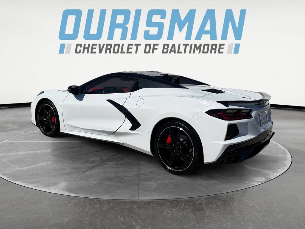Used 2024 Chevrolet Corvette Stingray Premium Conv w/ Stealth Interior Trim Package RWD image 4