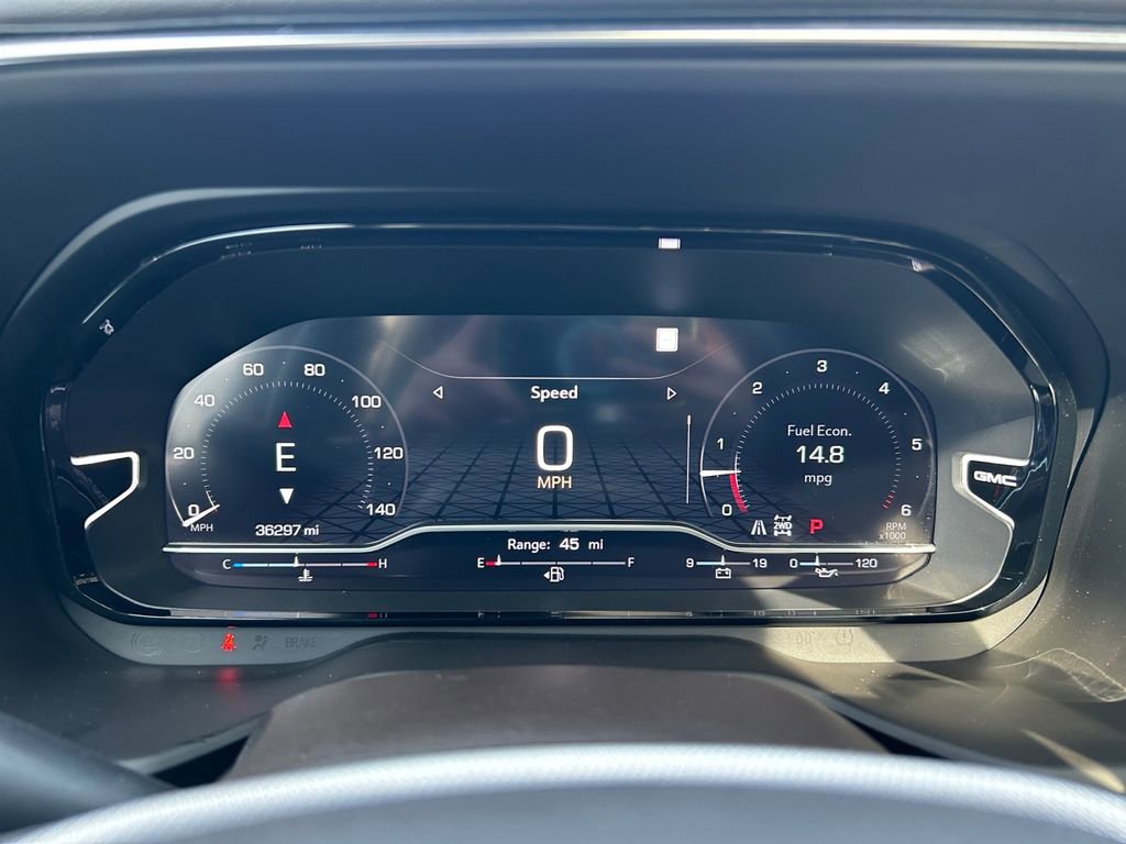 Used 2022 GMC Yukon Denali AWD/4WD image 15