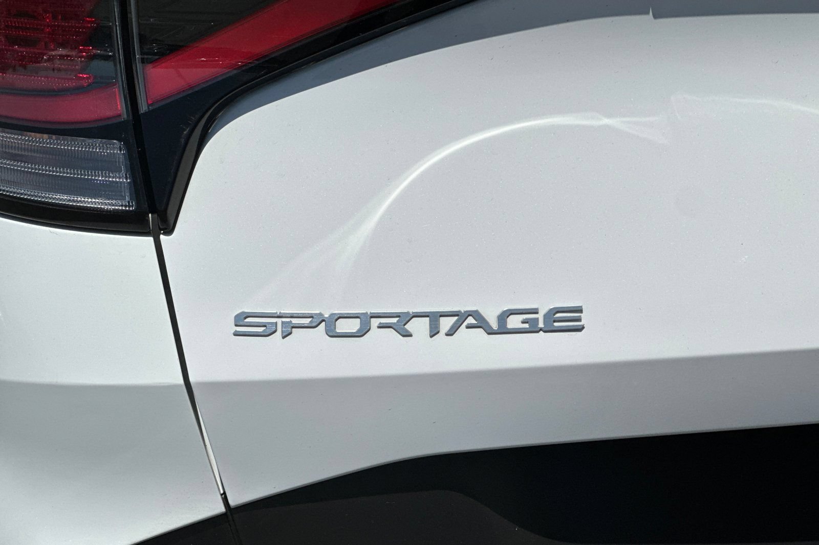 Certified 2023 Kia Sportage EX FWD image 32