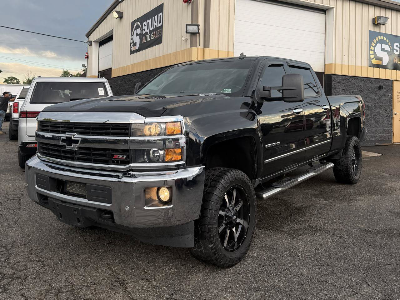 Used 2015 Chevrolet Silverado 2500 LTZ w/ Duramax Plus Package AWD/4WD image 1