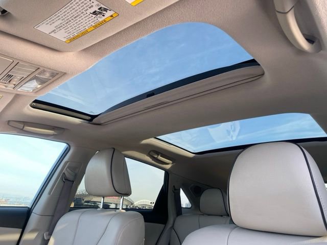 Used 2009 Toyota Venza AWD image 15