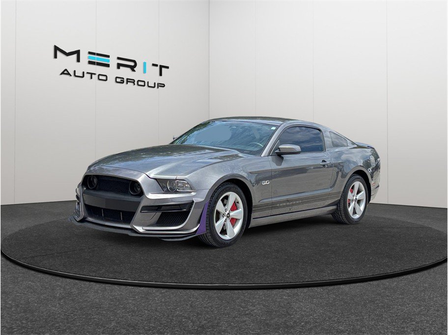 Used 2014 Ford Mustang GT w/ Equipment Group 301A RWD image 4