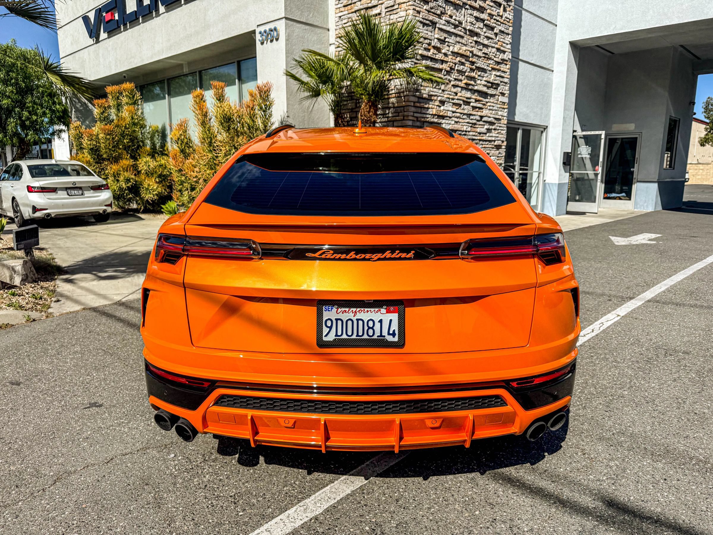 Used 2021 Lamborghini Urus AWD/4WD image 11