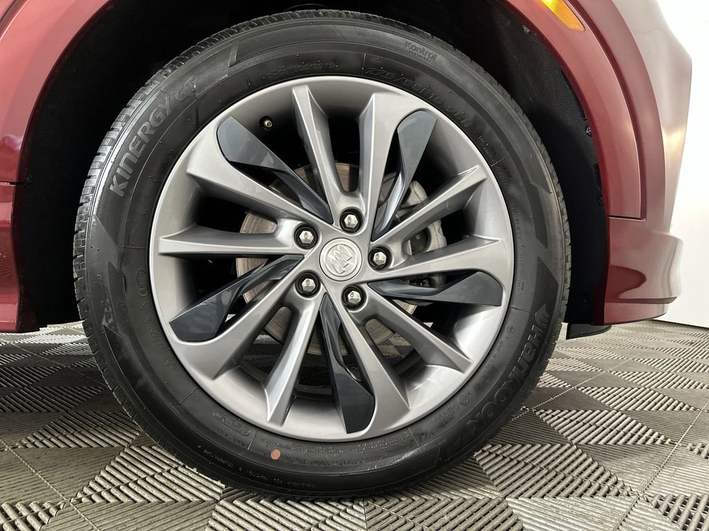 Used 2023 Buick Encore GX Select w/ Sport Touring Package FWD image 34