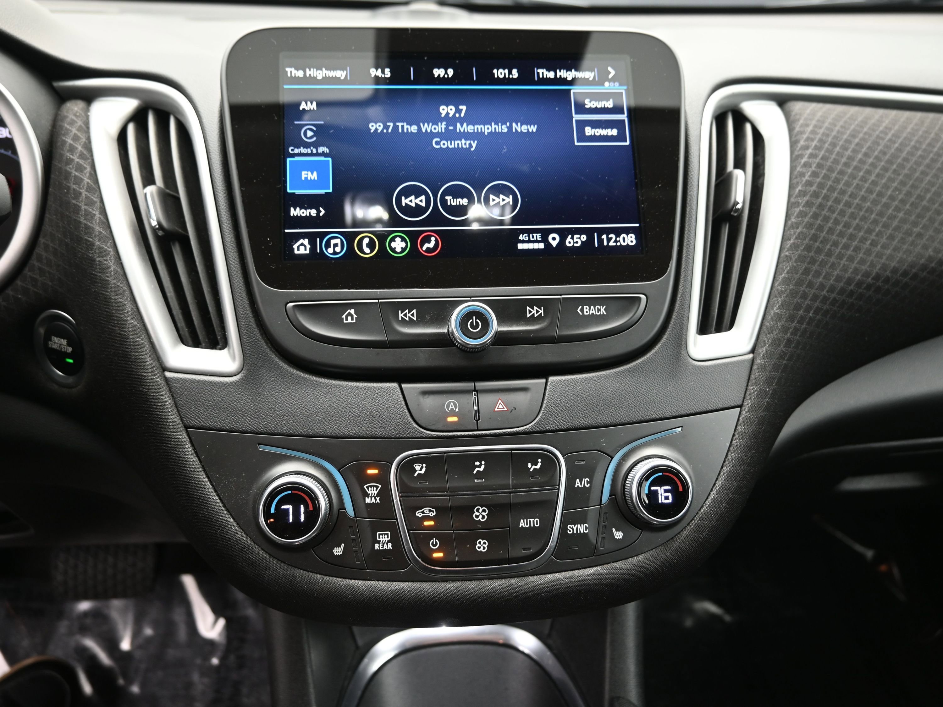 Used 2024 Chevrolet Malibu LT image 15