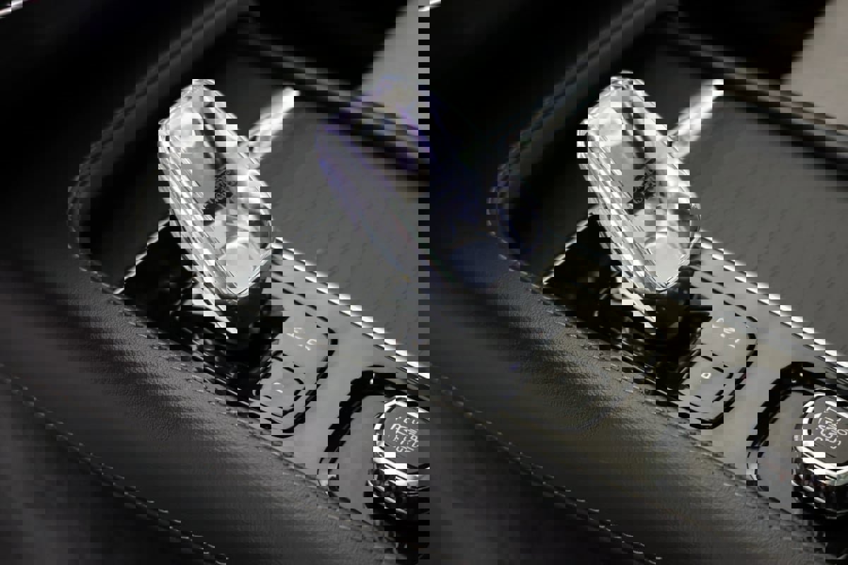 Used 2023 Volvo XC90 T8 Ultimate image 6