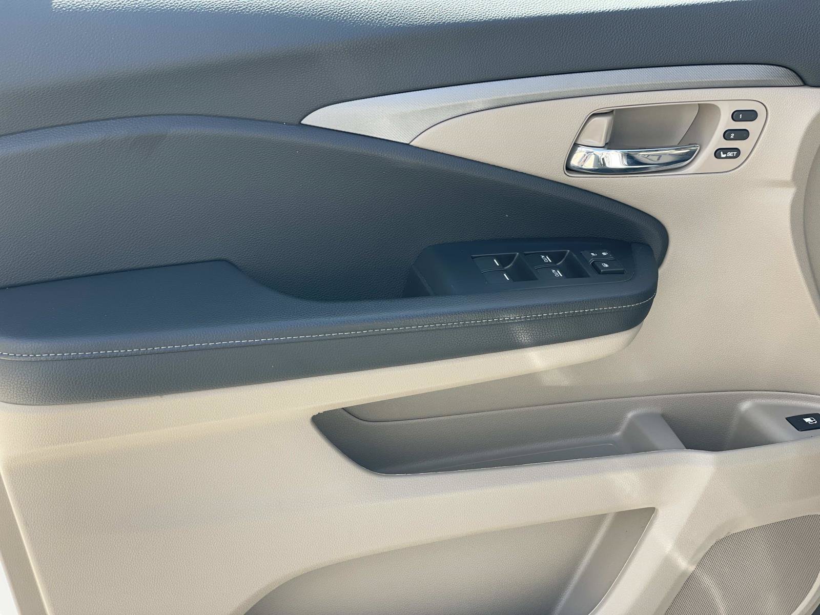 Certified 2023 Honda Ridgeline RTL image 15