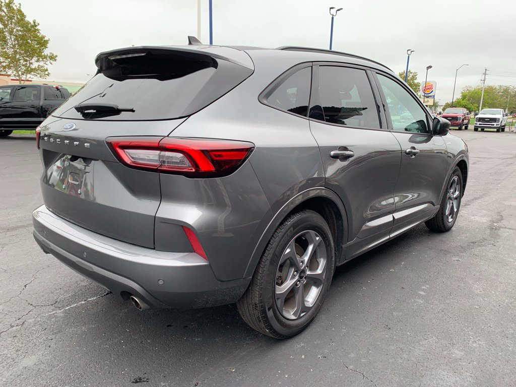 Certified 2023 Ford Escape ST-Line w/ Tech Pack #1 FWD image 4