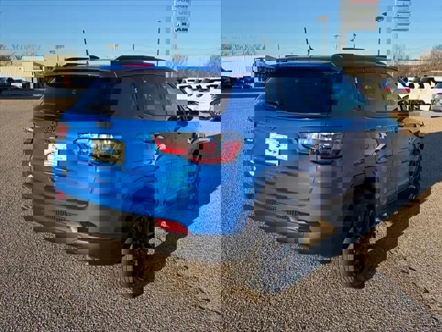 New 2026 Jeep Compass Latitude w/ Sun and Sound Group image 30