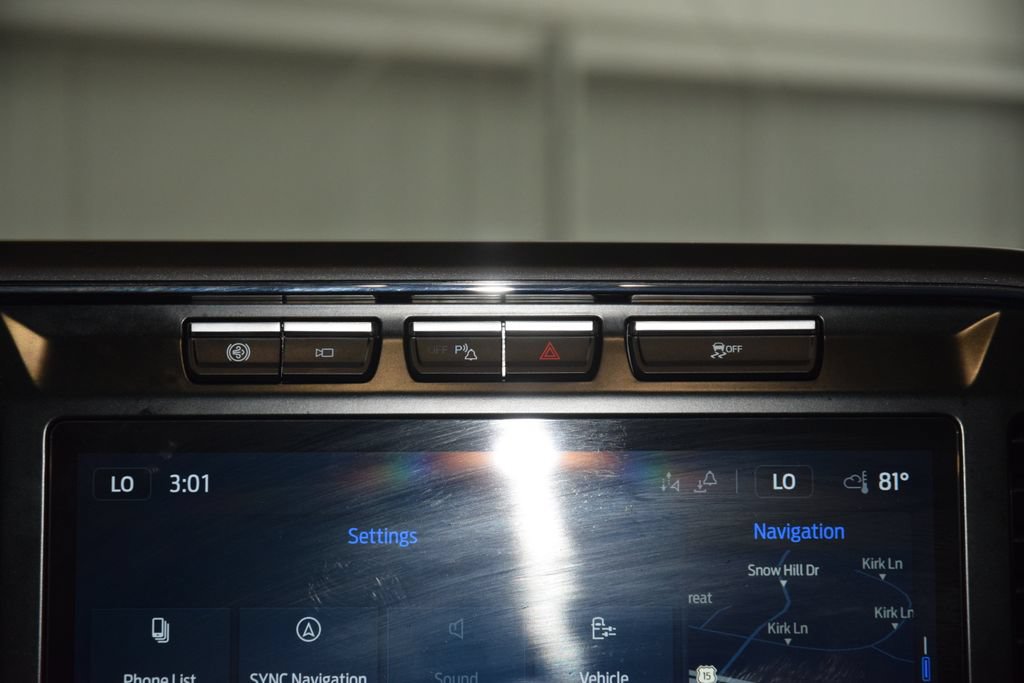 Used 2023 Ford F250 Lariat w/ Lariat Ultimate Package AWD/4WD image 30